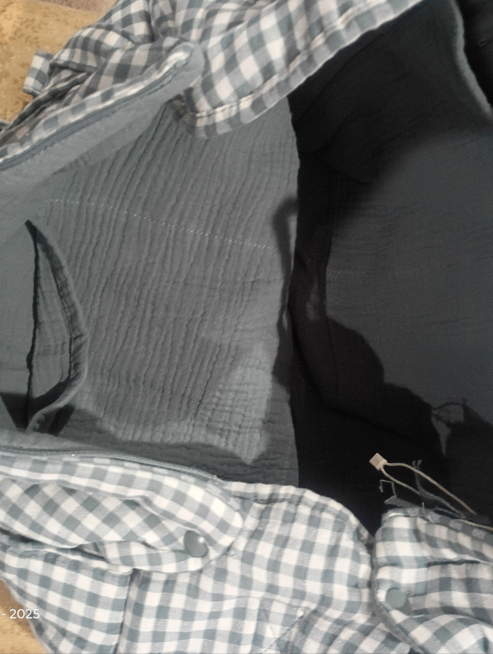 Zara Gingham Maternity Tote - Picture 4 of 7